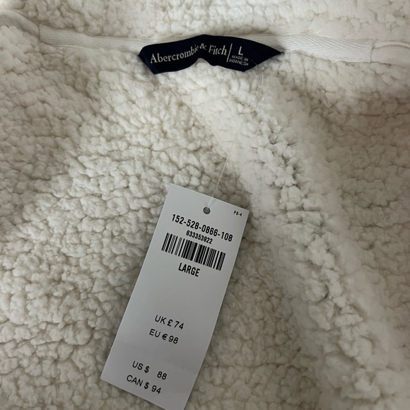 Ivory Blazer/Overcoat - Picture 3 of 5